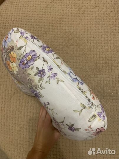 Подушка рогалик