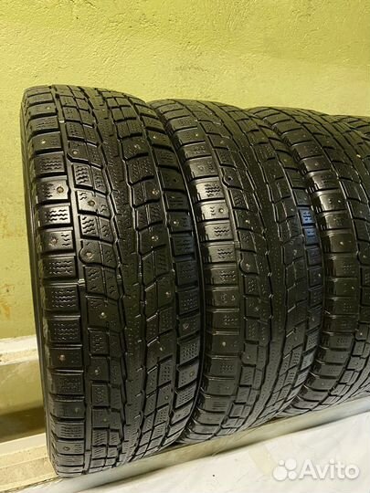 Dunlop SP Winter Ice 01 185/70 R14 88T