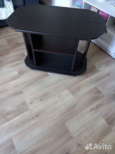 Журнальный столик бу