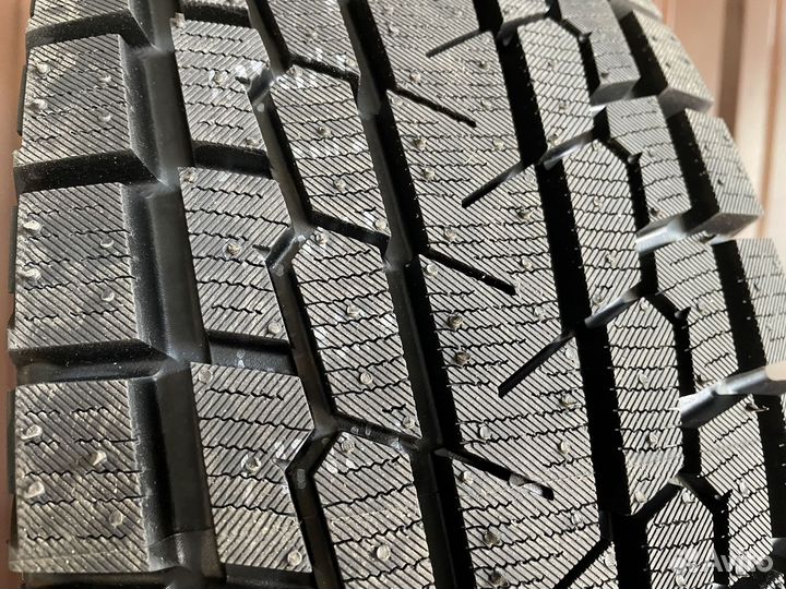 Yokohama Ice Guard G075 215/80 R15 102Q