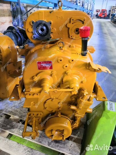 Кпп в сборе ZL265(с гтр) ZL-20 кожух 12 отверстий