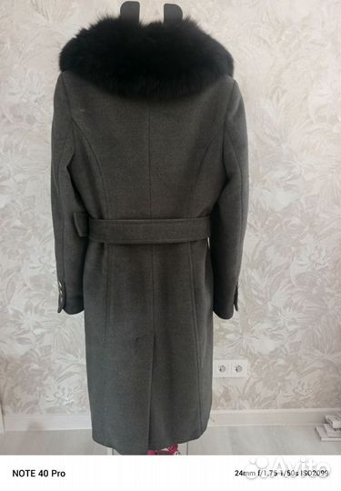 Пальто женское 42 44