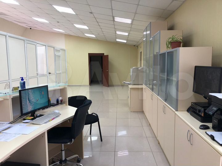 Офис, 300 м²