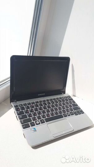 Нетбук samsung nc210