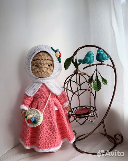 Вязаная кукла в хиджабе