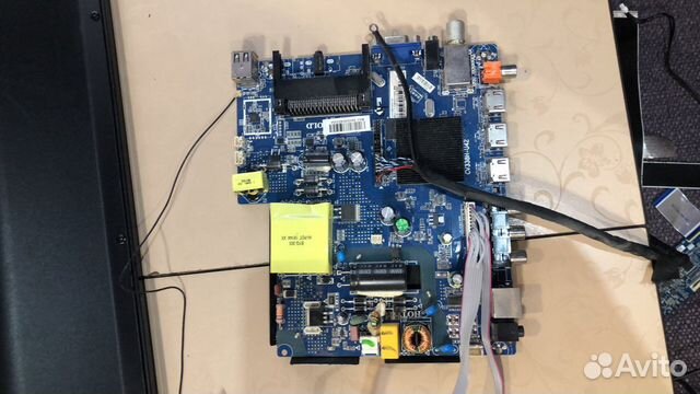 Материнские платы от разных телевизоров