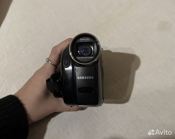 Видеокамера samsung