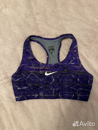 Спортивный топ