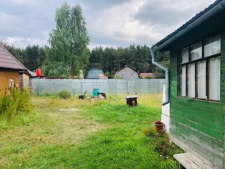 Дача 29,7 м² на участке 5 сот.