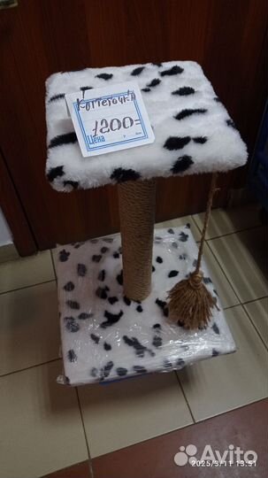 Домик для кошки с когтеточкой