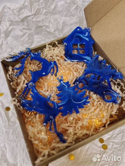 Набор елочных игрушек из эпоксидной смолы