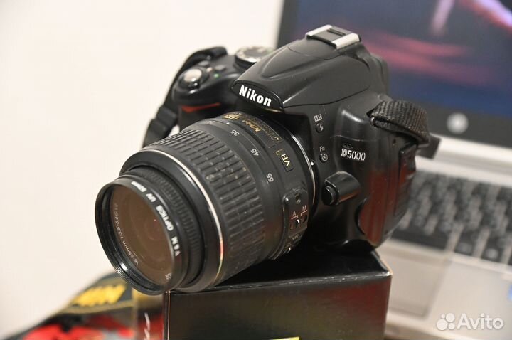 Nikon D5000