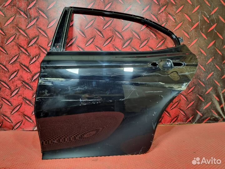Дверь задняя левая Toyota Camry V70