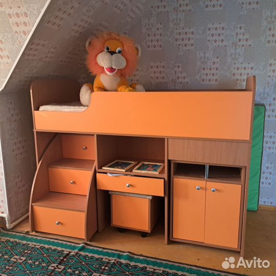 Детская кровать чердак
