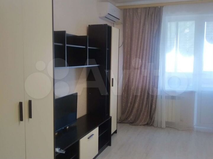 3-к. квартира, 100 м², 9/10 эт.