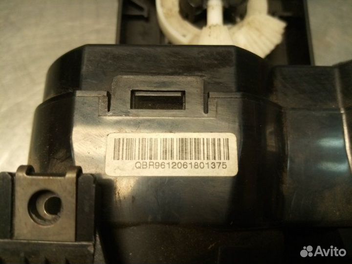 Блок управления печкой Kia Rio 3 UB G4FC 2013