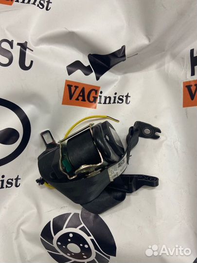 Ремень безопасности задний правый Vw Passat CC