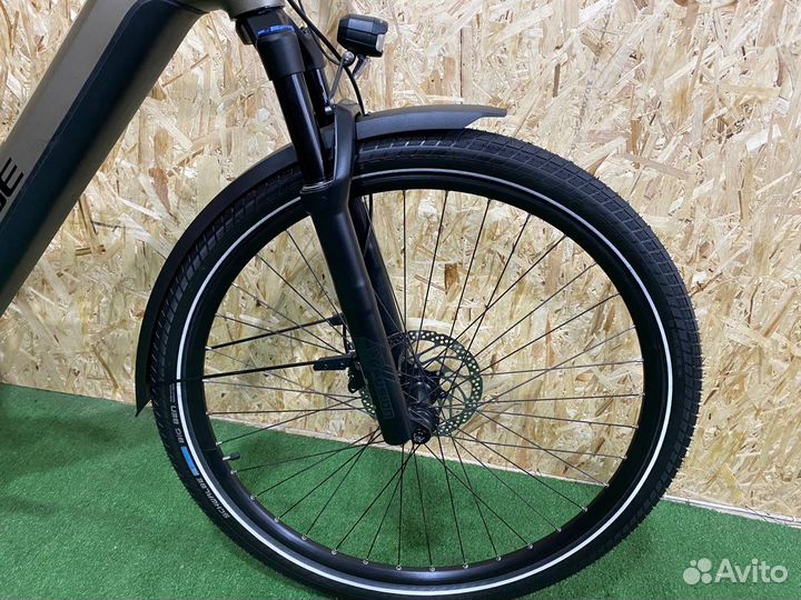 Cube kathmandu hybrid EXC (2022)