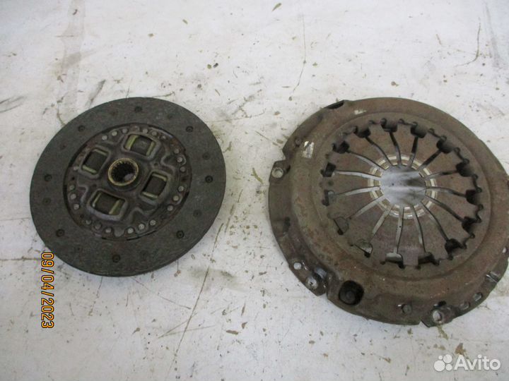 Корзина и диск сцепления Тойота Королла 150 робот