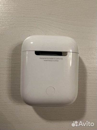 Беспроводные наушники apple airpods