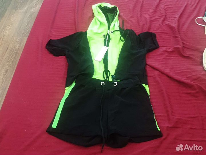 Спортивный костюм женский 44 -46