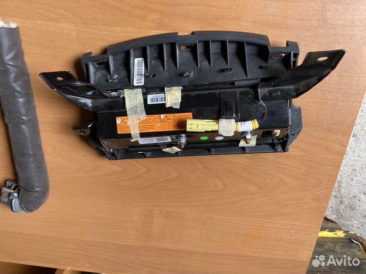 Airbag в колени Hyundai Elantra 2019