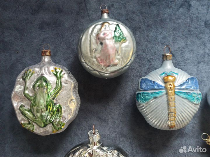 Елочные игрушки медальоны