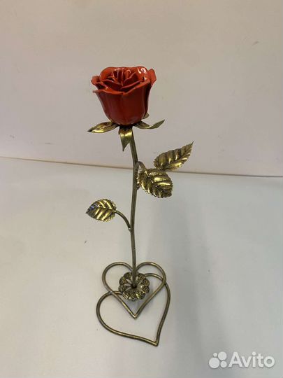 Кованая роза