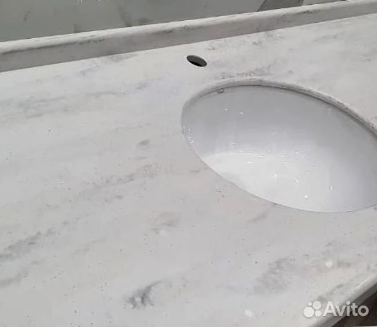 Столешница из искуственного камня