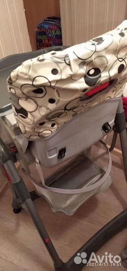 Стульчик для кормления