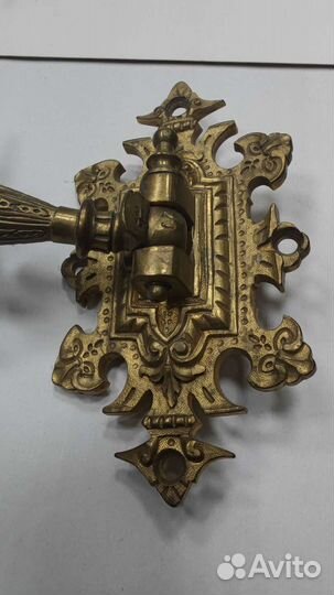 Бронзовые подсвечники