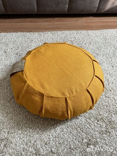 Подушка для медитации с гречневой лузгой