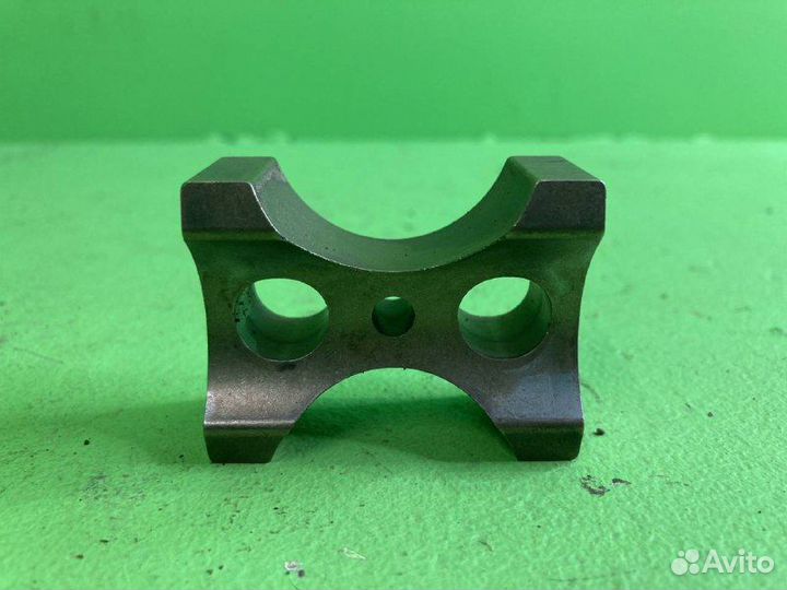 Кронштейн MAN TGX