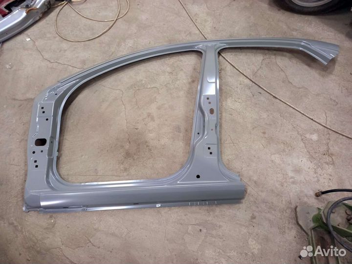 Порог стойка передняя центральная левый Лада Веста