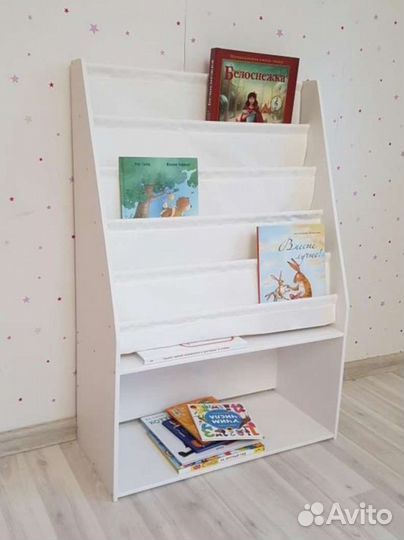 Монтессори полочка для книг детская