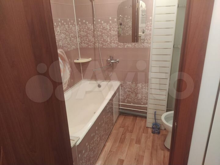 3-к. квартира, 58 м², 2/5 эт.