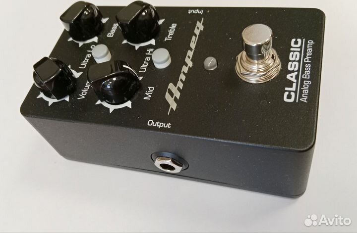 Басовый преамп Ampeg Classic analog bass preamp