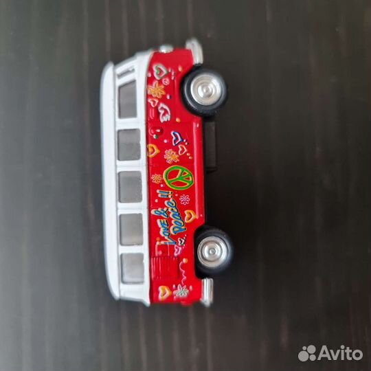 Модель 1 64 Kinsmart Volkswagen classical bus Love