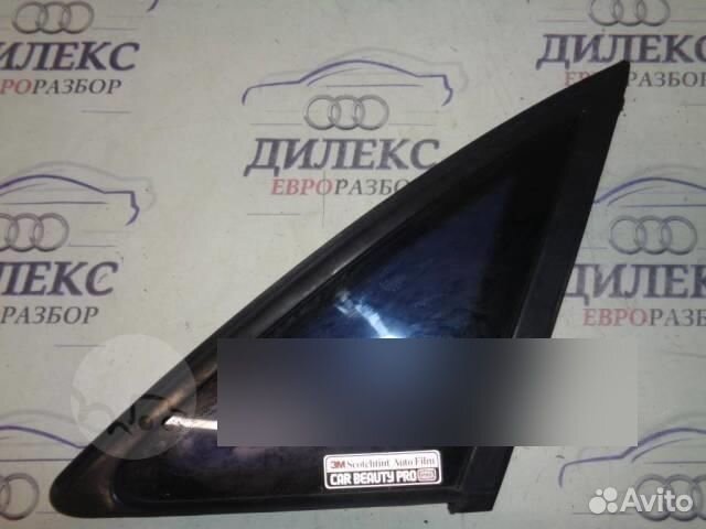 Стекло кузовное глухое правое Audi A4 (B8) 2007-2