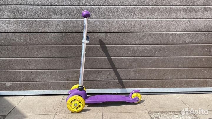 Самокат детский трехколесный