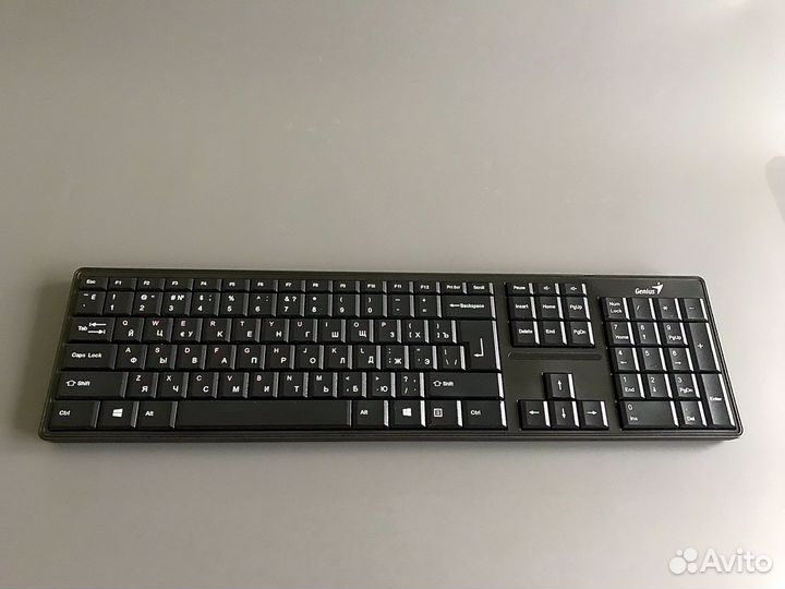 Клавиатура и мышь Genius SlimStar 8000 ME