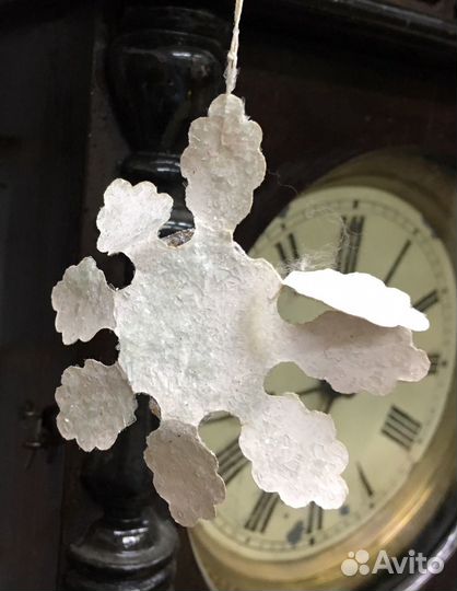 Снежинка старинная елочная игрушка