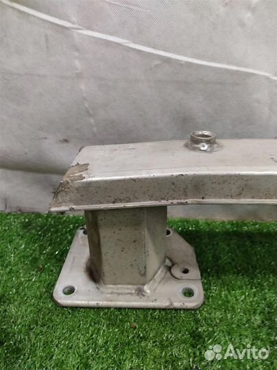 Усилитель бампера заднего Peugeot 308 (4E) 2008