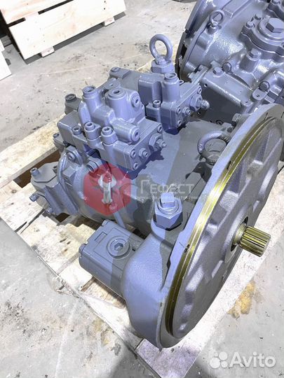 Основной насос Hitachi ZX210LC-3