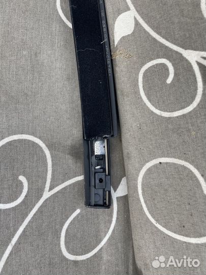 Задний левый молдинг стекла hyundai creta