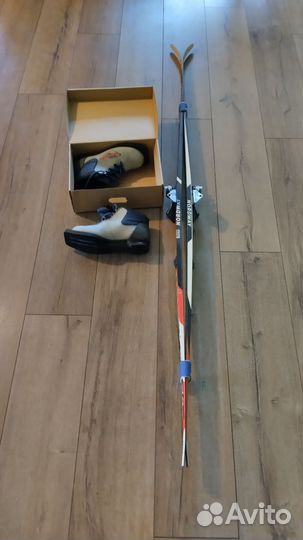 Беговые лыжи и ботинки