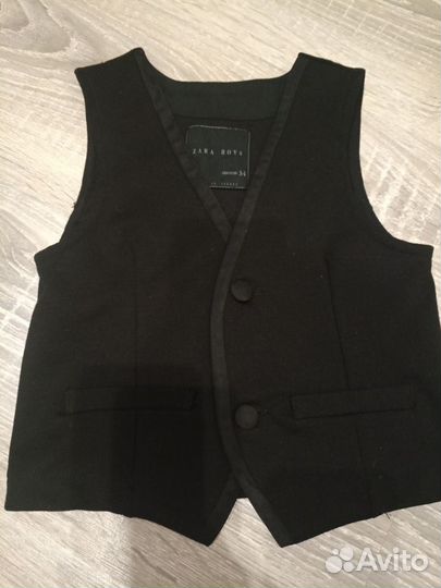 Жилетка Zara boys 4-5 лет