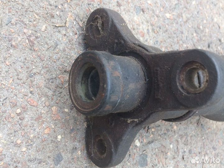 Карданный вал mercedes W126