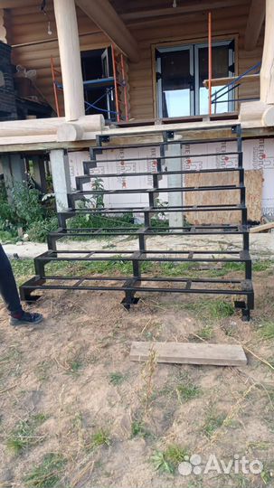 Каркас лестницы