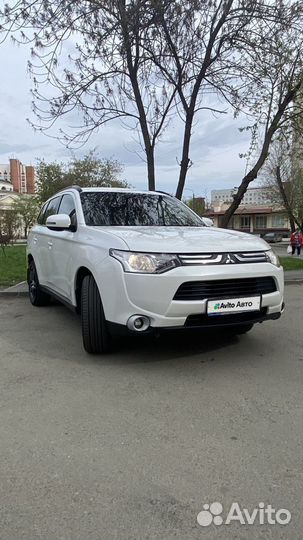 Mitsubishi Outlander 2.0 CVT, 2013, 179 000 км